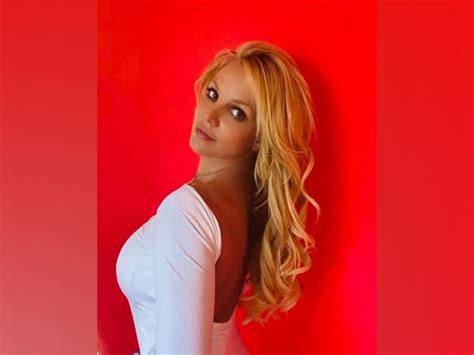 Britney Spears Controversial Conservatorship Examined In New Documentary Framing Britney Ani