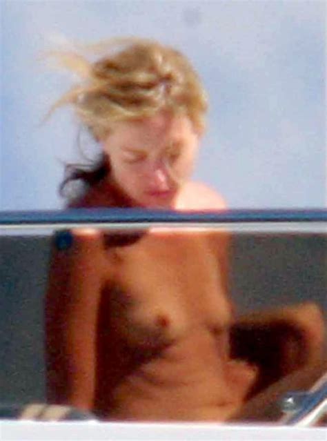 recent celebrity updates picture 2008 7 original portia de rossi topless 2008 06 001
