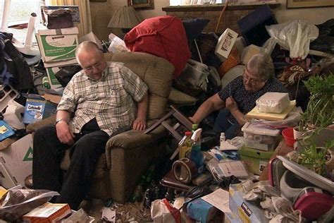 10 Things To Know About Compulsive Hoarding Wtfhoarders