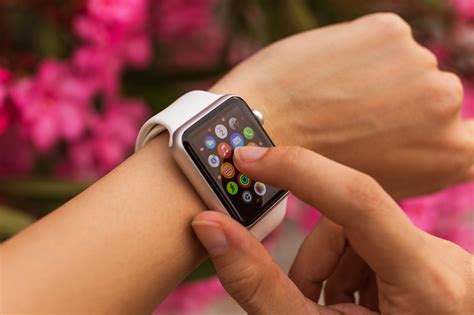 Report Apple Watch Will Track Your Health Data With Sensor Equipped