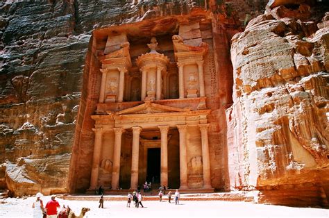 Petra The Rock Carved City In Jordan City Of Petra Petra