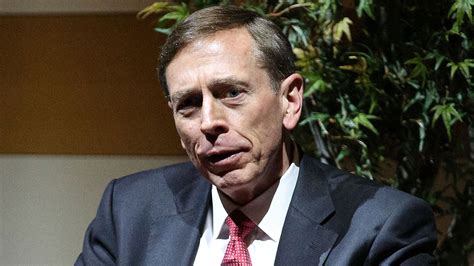Prosecutors Fbi Said To Recommend Criminal Charges For Petraeus