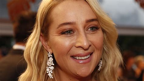 asher keddie opens up about fame after offspring ‘mortifying beauty trends au