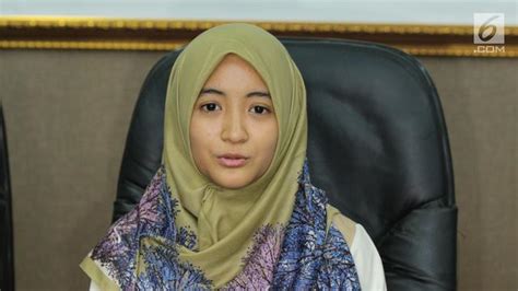 Tandanya udah ada yang lain, fah, kata akun akun @adhemfiah. Komika Arafah Rianti Tak Ikhlas Jadi Korban Penggelapan ...