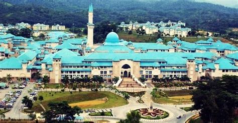 Iium regards knowledge as a trust from allah to be utilised, in accordance with his guidance, for the benefit of human life. Travelympics: Travelympics live on campus!