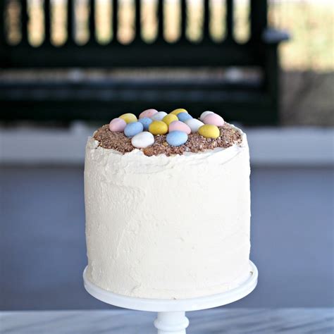 This fun printable easter scavenger hunt clues includes printable easter egg hunt ideas, clues as well as blank eggs for you to write your own clues on. Cadbury Mini Eggs Cake with Mascarpone - Simply Sated