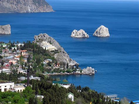 Crimea Is A Beautiful Land Full Of Sights