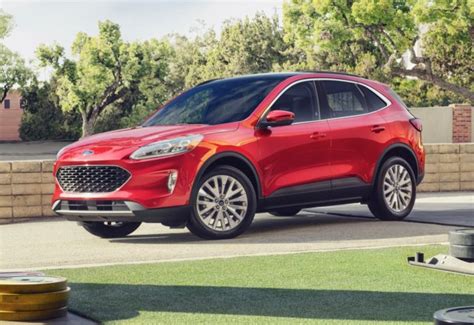2020 Ford Escape Debuts With Two Hybrid Options The Torque Report