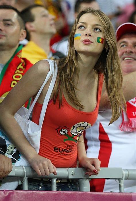 66 Beautiful Football Fans Spotted At The World Cup World Cup Hot Portuguese Girl 3 Viralscape
