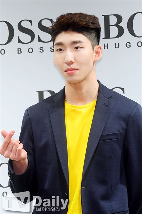 랩이 9 분 전 1230. TD포토 임효준 '소울리스 하트'