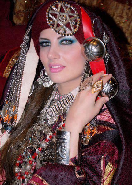 Arabian Culture Libyan Culture Known As 3abroog Beauty Around The
