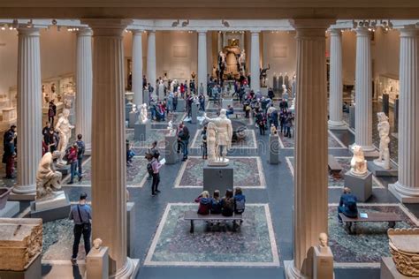 Metropolitan Museum Of Art New York City Usa Editorial Stock Photo