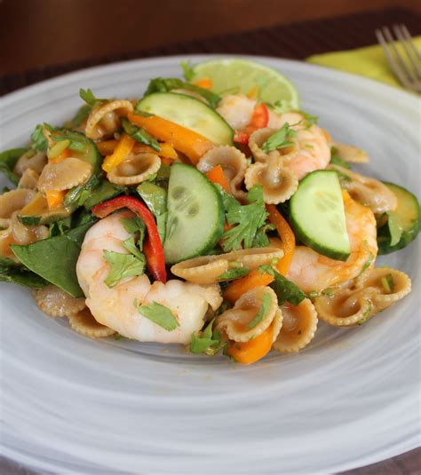 Our spicy thai shrimp salad makes a wonderfully satisfying meal that can be ready to serve in less than 30 minutes! Burp!: Summer Pastabilities: Bow-Thai Shrimp Salad