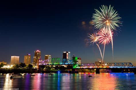 Little Rock Fireworks Over Downtown Little Rock And The Ar Flickr