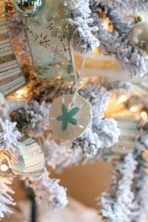 4.4 out of 5 stars. Coastal Christmas Decorations - Sand Dollar Lane