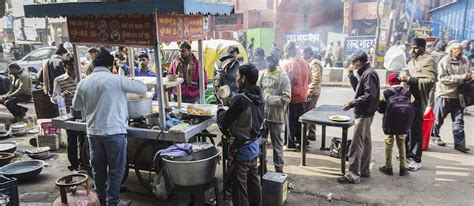 Chole bhature recipe, quick and yummy chole bhature recipe. Where to Eat the Best Chole Bhature in the World? | TasteAtlas