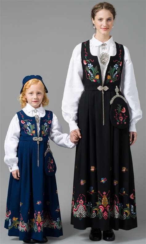 hønefoss norwegian dress scandinavian costume norwegian clothing