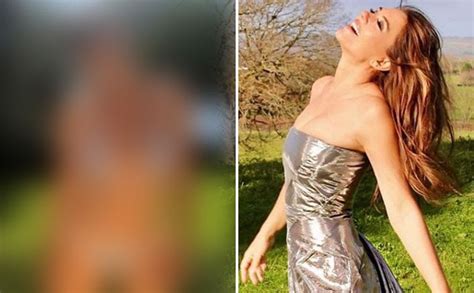 Gossip Girl Fame Elizabeth Hurley Switches To Her Bikini Babe Avatar
