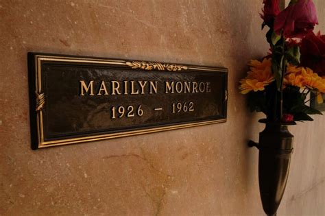 10 Most Memorable Celebrity Funerals