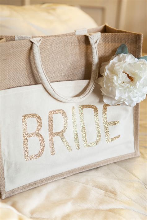 Find out more in our cookies & similar technologies policy. Learn how to use your Cricut to make a darling Bride tote bag!