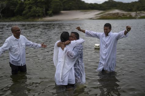 In Sacred Brazil Dunes Critics See Evangelical Encroachment