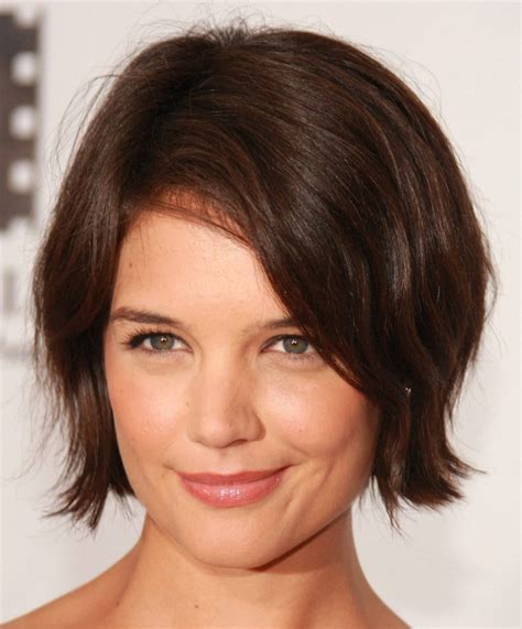 15 Beautiful Short Hairstyles For Round Faces Women Hairdo Hairstyle