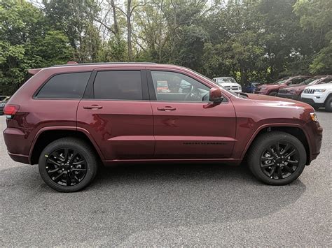 New 2020 Jeep Grand Cherokee Altitude 4wd Sport Utility