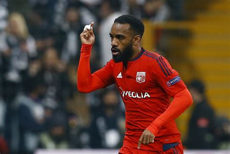 Alexandre lacazette loved his goal against tottenham as much as we did. Alexandre Lacazette warns Arsenal and Liverpool: Next club ...