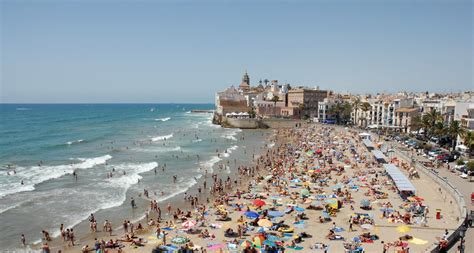 The 17 Beaches Of Sitges A Practical Beach Guide Spain Holiday