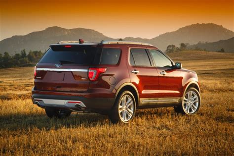 Research the 2015 ford explorer at cars.com and find specs, pricing, mpg, safety data, photos, videos, reviews and local inventory. 2016 Ford Explorer Overview - The News Wheel