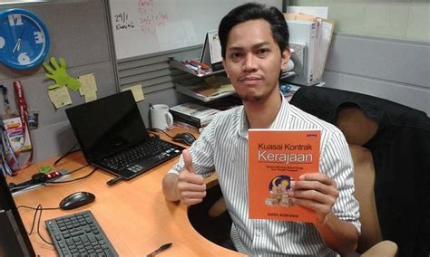 Kontrak pengadaan barang/jasa menurut pasal 1 angka 44 peraturan presiden nomor 16 tahun 2018 tentang pengadaan barang/jasa pemerintah adalah perjanjian tertulis antara pa/kpa/ppk dengan penyedia barang/jasa atau pelaksana swakelola. Buku Kuasai Kontrak Kerajaan - Sebut Harga Dan Tender ...