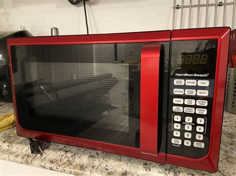 Microwave With 6 Months Of Use Hamilton Beach Stainless Steel 0 9 Cu Ft Red Microwave Oven For