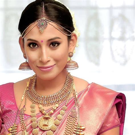 11 Steps To Get The Perfect Kerala Bridal Makeup Which Every Malayali