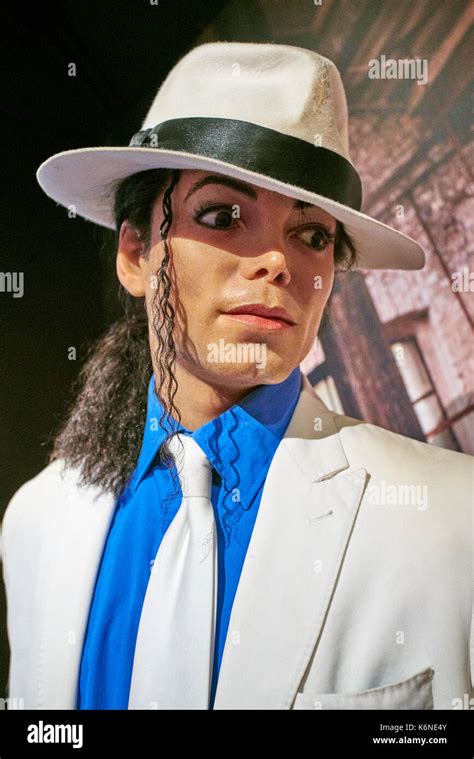 Michael Jackson Wax Figure Hi Res Stock Photography And Images Alamy
