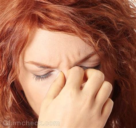 Pain In Eyes Causes Symptoms And Treatment For Eye Pain
