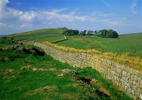 The One Minute Guide To Hadrians Wall Uk Hadrians Wall Places