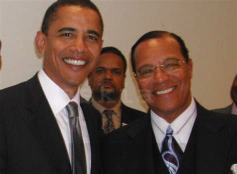 Media Hid This Photo Of Obama Smiling Standing Shoulder To Shoulder