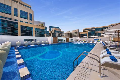 Doubletree By Hilton Dubai Business Bay Lê Avaliações E Reserva Aulas Na Classpass