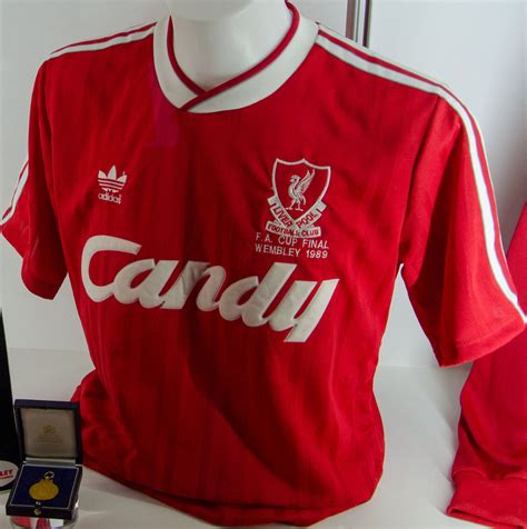 Captains for liverpool fc since 1892. Liverpool FC Home players kits 1988 - 1989