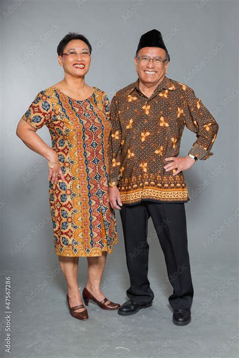 Indonesian Traditional Clothing Worldatlas Vlrengbr