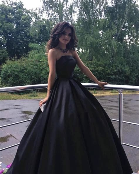Strapless Bodice Satin Prom Ball Gown Dresses Floor Length Black Prom Dress Ball Gown Dresses