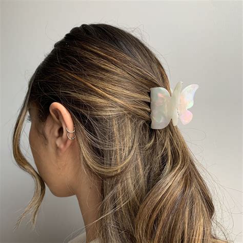 Butterfly Hair Clip In Butterfly Hair Clip Hairstyles Butterfly Hair Clip