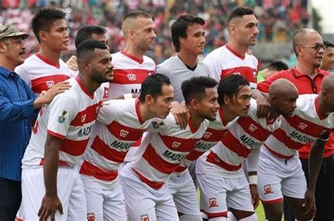 Madura united football club is an indonesian professional football club. Madura United Bidik Kemenangan dalam Lawatan ke Markas ...