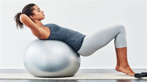 11 exercise balls the best exercise balls for workouts glamour uk