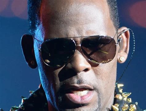 Cult News 101 Cultnews101 Library How The Story Of R Kelly’s “sex Cult” Finally Went Public