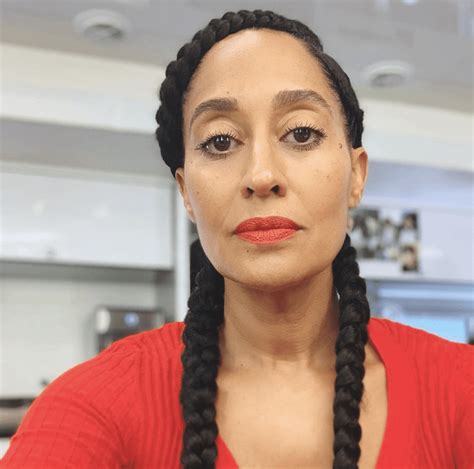 Tracee Ellis Ross Is Single And Living Her Best Life Rolling Out