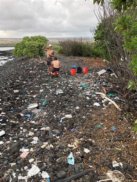 Kamilo Beach Coastline Trash Removal