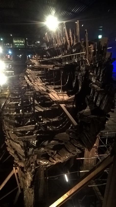 The Mary Rose Flagship Of Henry Viiis Navy Built In 1512 Sunk In