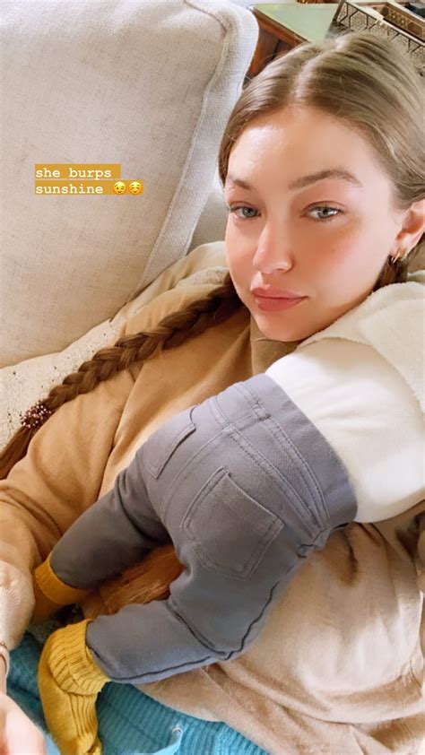 Gigi Hadid Shares New Selfie With Her Baby Girl Janglerspuzzles