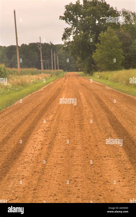 Old Country Road Hi Res Stock Photography And Images Alamy